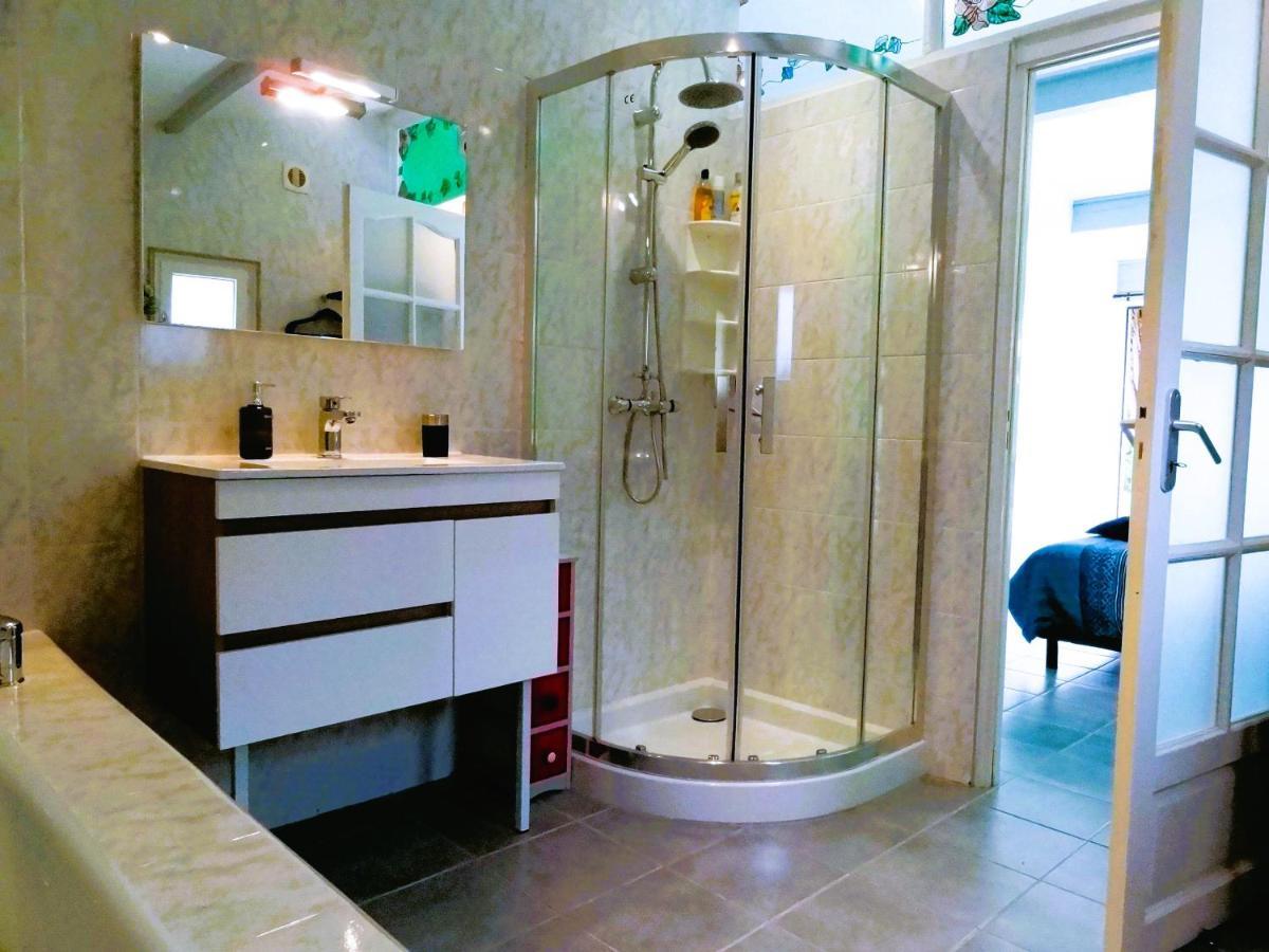 Chambre Independante Piscine, Parc, Cuisine... Brézilhac Екстериор снимка